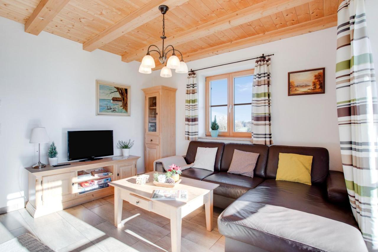 Ferienwohnung Seeblick Bad Heilbrunn Exterior foto